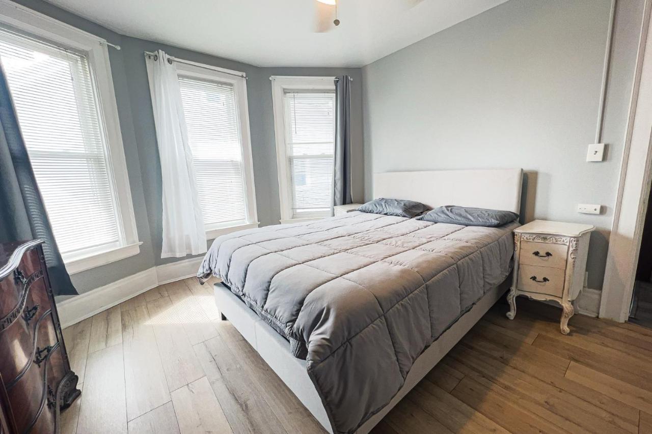 Unique Large 9Br House With 3 Bath Close To The Falls Niagara Falls Buitenkant foto