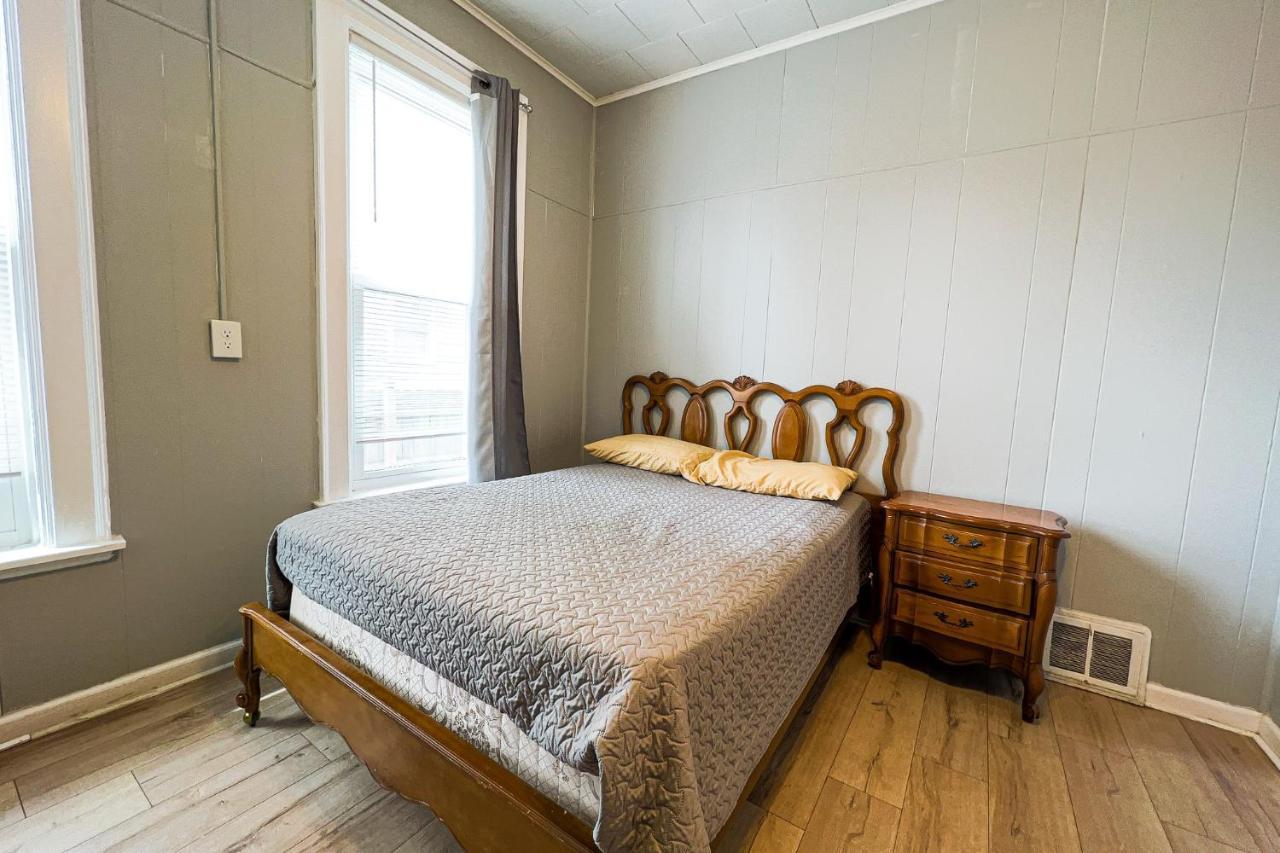 Unique Large 9Br House With 3 Bath Close To The Falls Niagara Falls Buitenkant foto