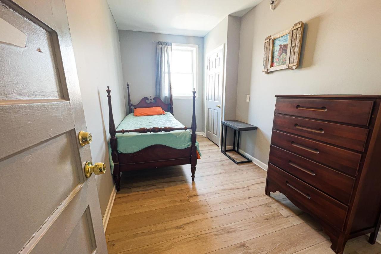 Unique Large 9Br House With 3 Bath Close To The Falls Niagara Falls Buitenkant foto